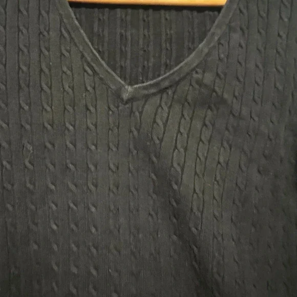 Talbots Petites Black Cable Knit V Neck Long Sleeve Sweater Women's Medium - Picture 2 of 5